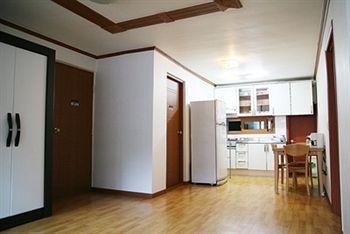 Namsan Gil Hotel Seoul Ngoại thất bức ảnh